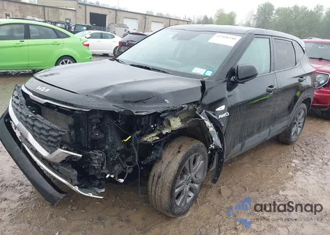 2023 Kia Seltos Lx z USA, uszkodzony, nr VIN KNDEPCAA4P7374462